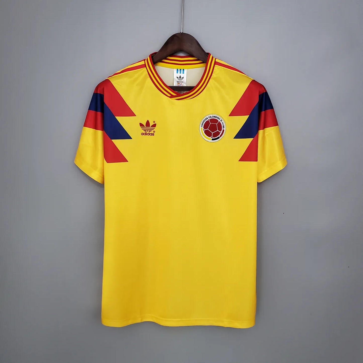 Colombia Home Kit (1990)