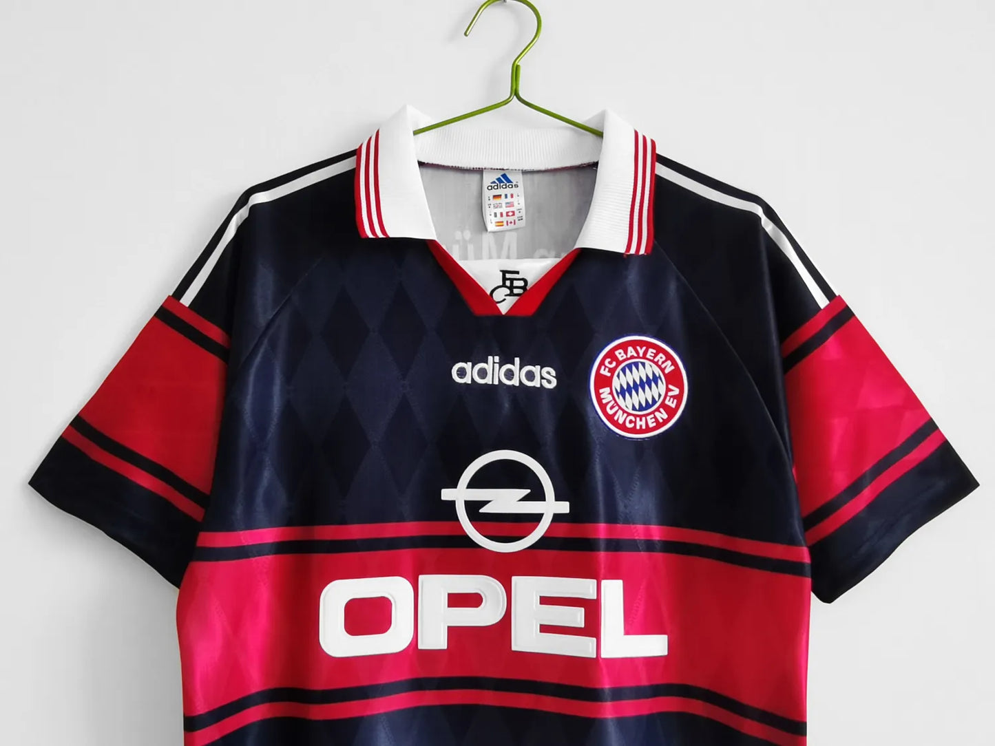 Bayern Munich Away Kit (1997-99)