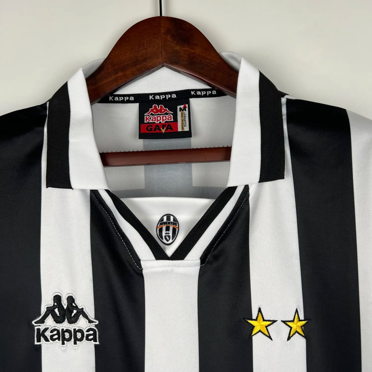 Juventus Home Kit (1996-97)