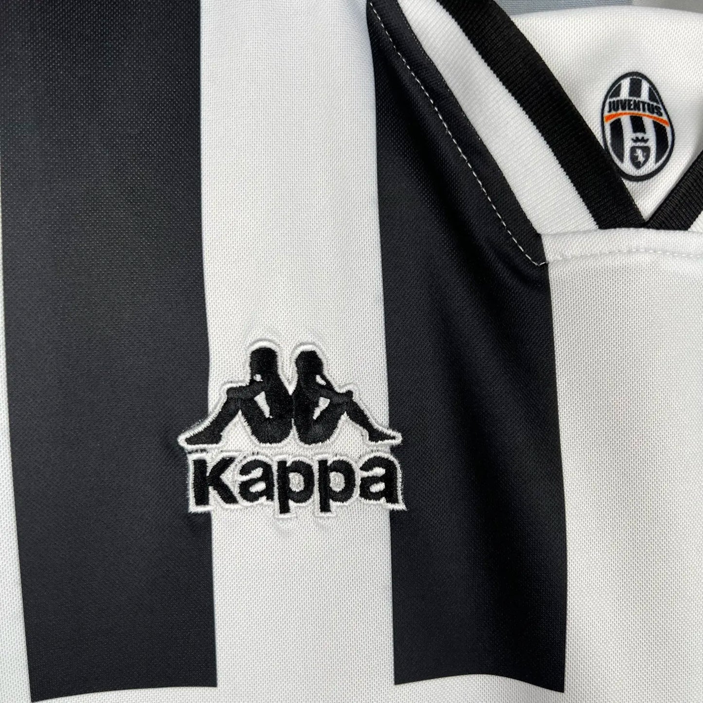 Juventus Home Kit (1996-97)