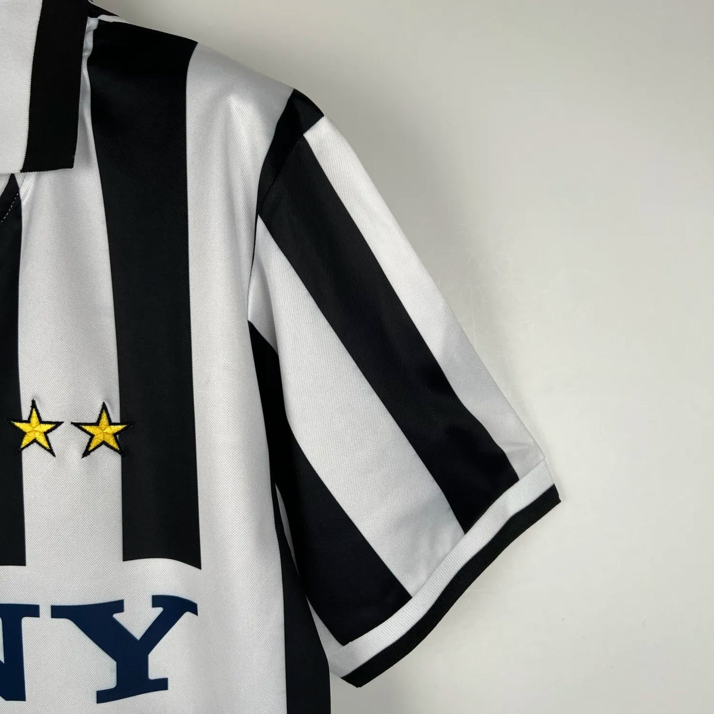 Juventus Home Kit (1996-97)