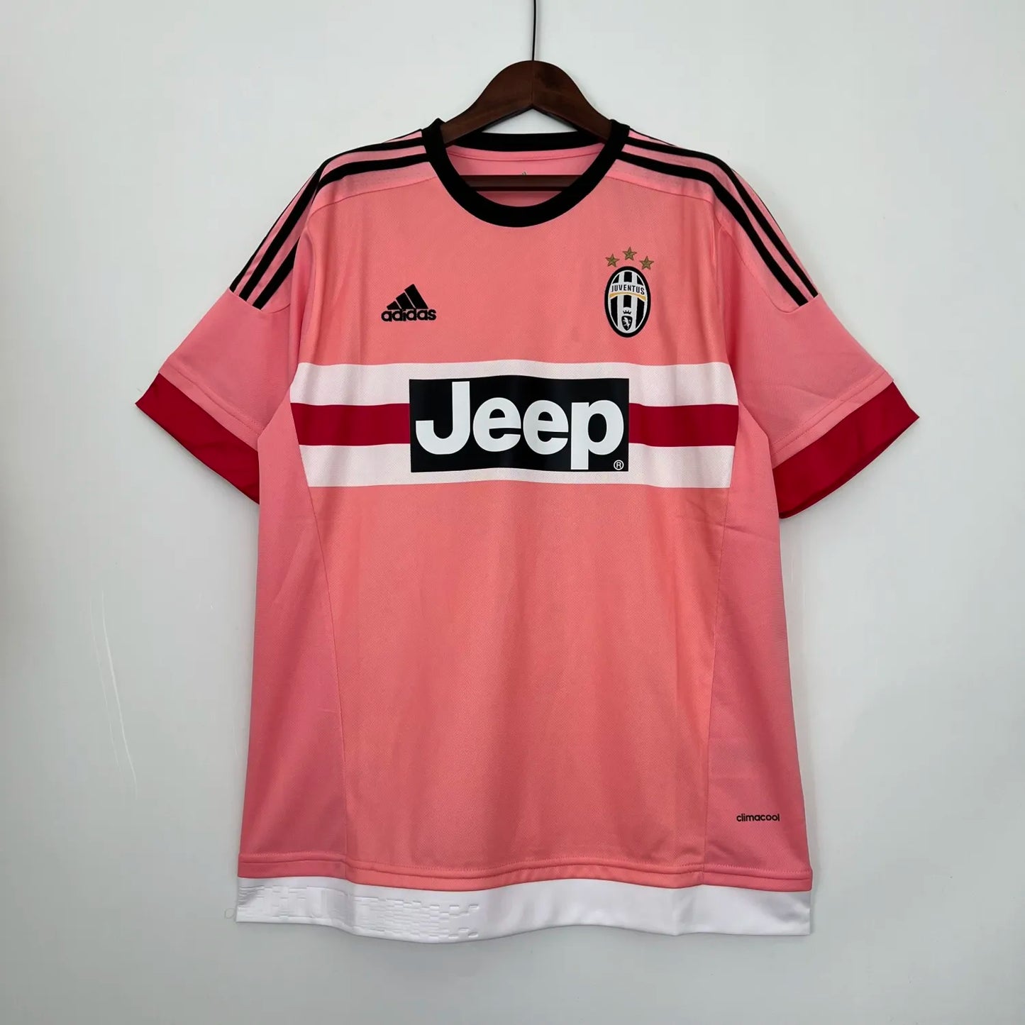 Juventus Away Kit (2015-16)